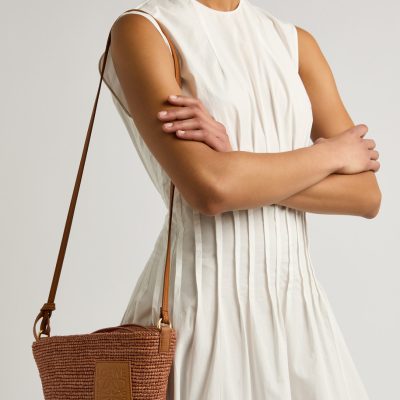 X Paula’s Ibiza Slit Pochette raffia cross-body bag 2 - AEU Luxury Malaysia