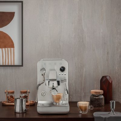 smeg emc02whmuk mini pro espresso machine - AEU Luxury Malaysia